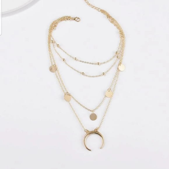 *Layla* Moon Layered Necklace - Picture 4 of 4
